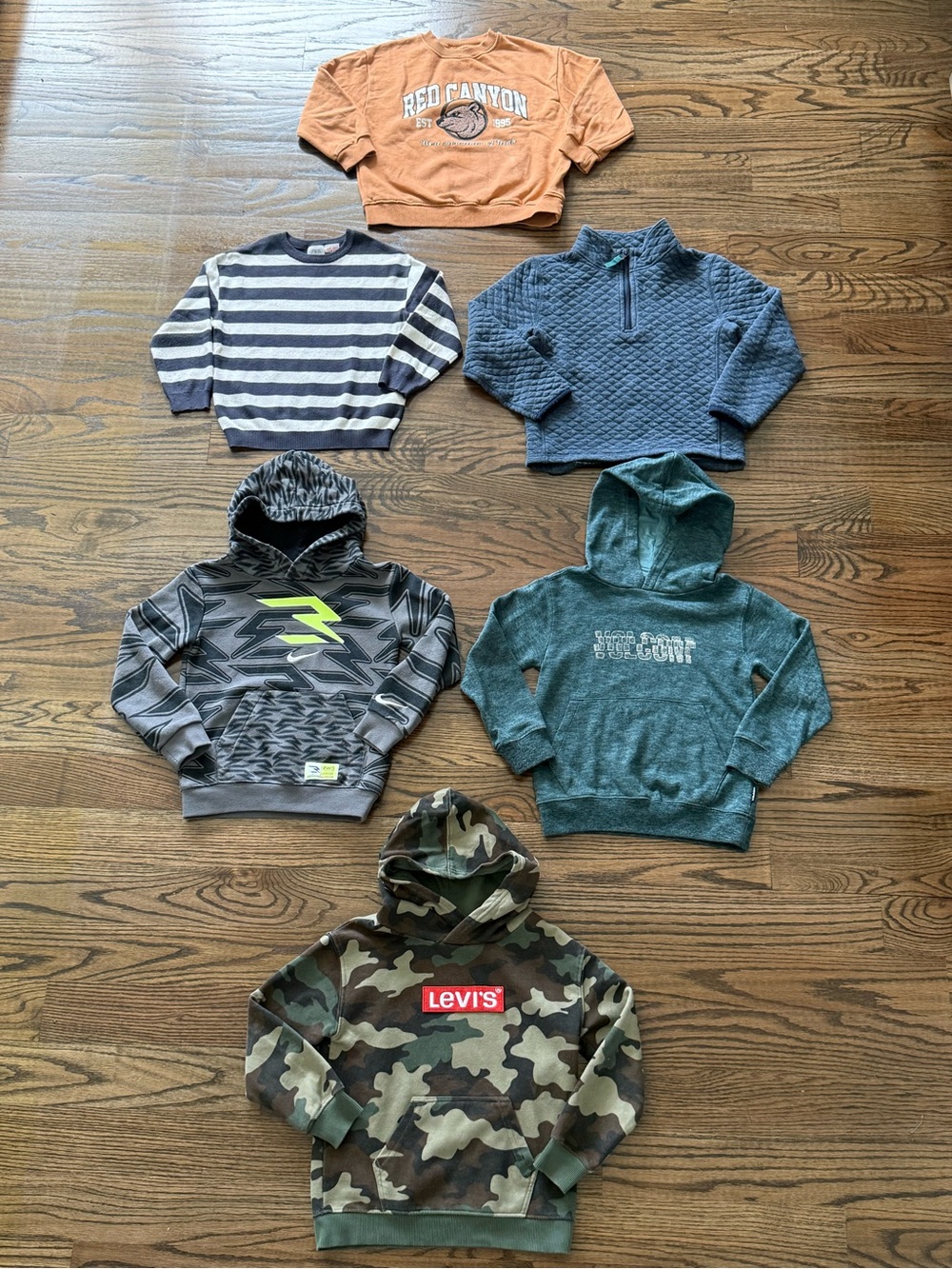 Zara Levis & Nike Boy Sweatshirts Sweaters Bundle Size 4